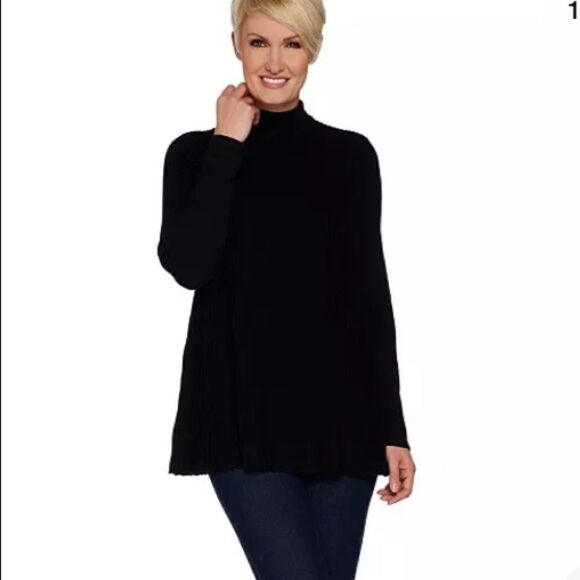 Joan Rivers Mock Turtleneck Knit Pleated long Sleeve Black Swing-hem Sweater - Picture 1 of 6